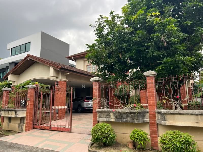 หมู่บ้านเกษตรนิเวศน์, Bangkok, Thung Song Hong, Lak Si, Bangkok, 5 Bedrooms, 520 sqm, Single Detached House For Sale, by Araya Intharapipat, 11732306 - DDproperty.com