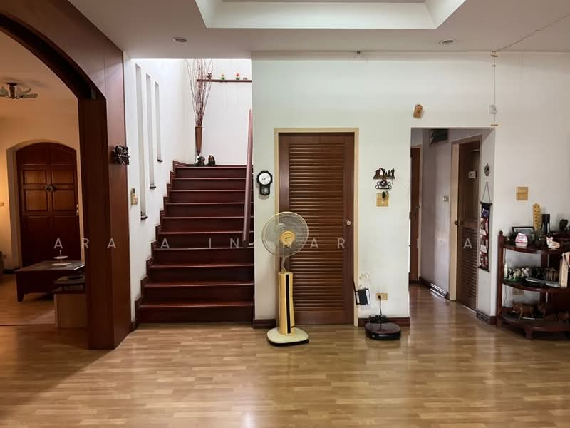 หมู่บ้านเกษตรนิเวศน์, Bangkok, Thung Song Hong, Lak Si, Bangkok, 5 Bedrooms, 520 sqm, Single Detached House For Sale, by Araya Intharapipat, 11732306 - DDproperty.com