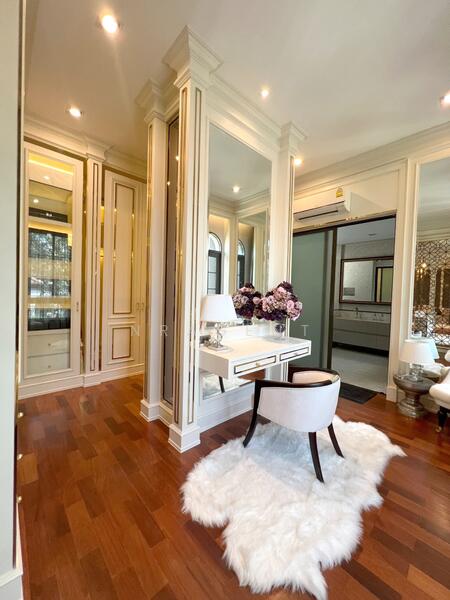 The Grand Pinklao, Bangkok, 594 Borommaratchachonnani Road, Sala Thammasop, Thawi Watthana, Bangkok, 4 Bedrooms, 825 sqm, Single Detached House For Sale, by NR agent, 11732316 - DDproperty.com
