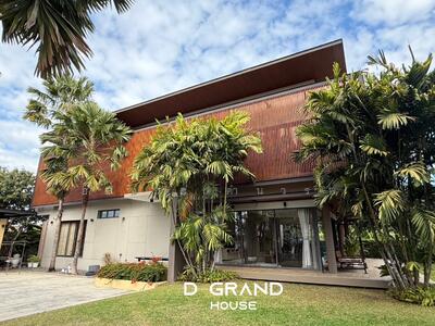 ขาย - ขายบ้านหรู 2 ชั้น สไตล์ Modern Tropical ในหมู่บ้านปัญญาอินทรา, กรุงเทพ