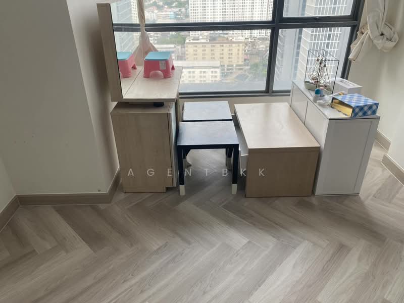 The Room Sukhumvit 62, Bangkok, 2288 Sukhumvit Road, Bang Chak, Phra Khanong, Bangkok, 1 Bedroom, 48 sqm, Condo For Rent, by Agentbkk, 11733088 - DDproperty.com