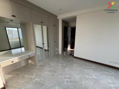 ขาย - Riverside Villa Condominium 1 : ริเวอร์ไซด์ วิลล่า คอนโดมิเนียม 1, กรุงเทพ