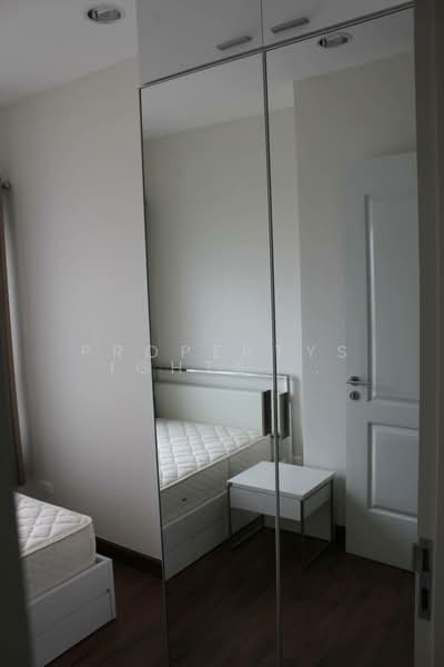 Q House Condo Sathorn, Bangkok, Thonburi Road, Khlong Ton Sai, Khlong San, Bangkok, 2 Bedrooms, 72 sqm, Condo For Rent, by PROPERTYSIGHTS REAL ESTATE, 11734252 - DDproperty.com