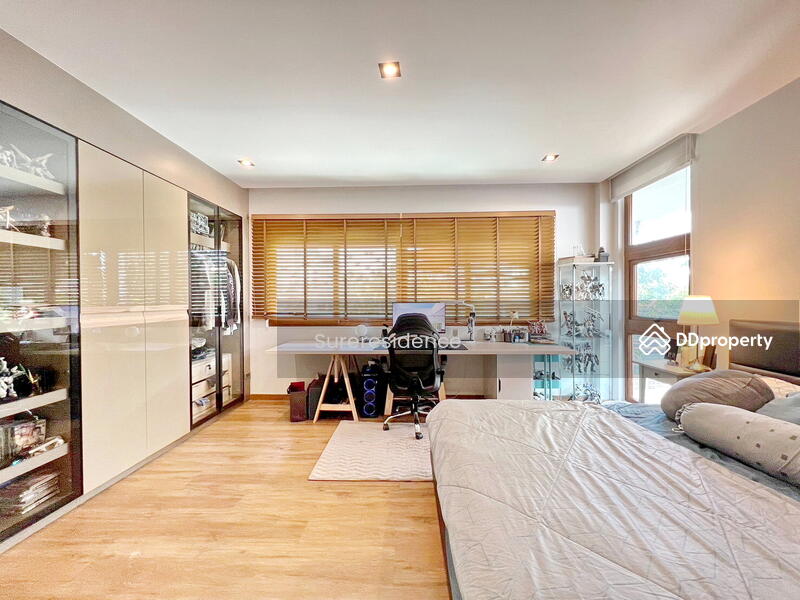 For Sale - House for sell 5 bedrooms Ladphrao, Bangkok