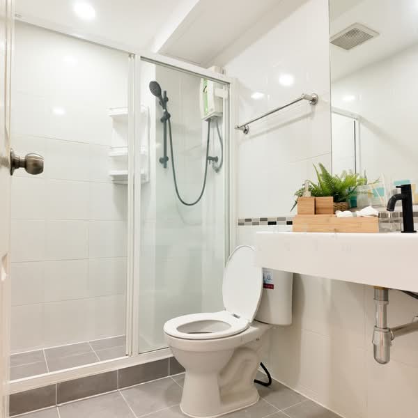 The Log 3, Bangkok, Soi Udomsuk 51, Bang Chak, Phra Khanong, Bangkok, 1 Bedroom, 28 sqm, Condo For Sale, by พงษ์ประเสริฐ ผาแดงจงเจริญ, 11734843 - DDproperty.com