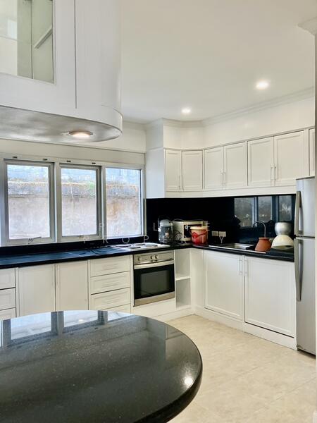 4R0169 This house for rent 3 bedroom 4 bathroom 55,000/month at patong have fully furnished, ภูเก็ต, ป่าตอง, กะทู้, ภูเก็ต, 140 ตร.ม., ทาวน์เฮ้าส์ ให้เช่า, โดย PK LIFE Property, 11735073 - DDproperty.com