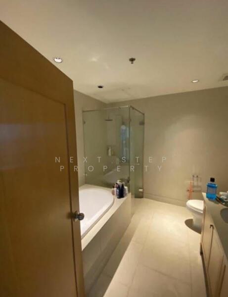The Emporio Place : ดิ เอ็มโพริโอ เพลส, กรุงเทพ, 93 ซอยสุขุมวิท 24 ถนนสุุขุมวิท, คลองตัน, คลองเตย, กรุงเทพ, 83 ตร.ม., คอนโด ให้เช่า, โดย Next Step Property, 11735618 - DDproperty.com