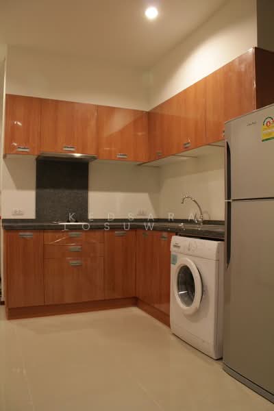 Villa Sathorn, Bangkok, 5 KrungThonBuri Road, Khlong Ton Sai, Khlong San, Bangkok, 1 Bedroom, 42 sqm, Condo For Rent, by Kedsara Losuwarat, 11736206 - DDproperty.com