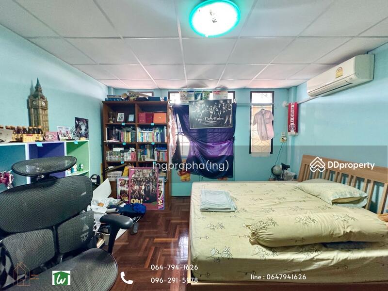 For Sale - ขายทาวน์เฮ้าส์ 3 ชั้น 4 ห้องนอน 3 ห้องน้ำซอยเพชรเกษม19แยก6 สถานีรถไฟฟ้าบางไผ่ 900 เมตร, Bangkok