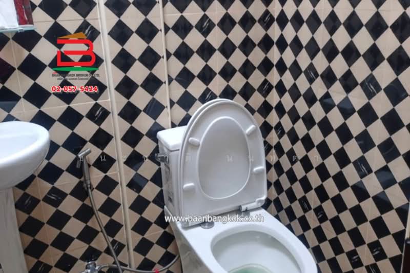 อาคารพาณิชย์ หมู่บ้าน การ์เด้นโฮมวิลเลจ (ซ.พหลโยธิน 60) เนื้อที่ 33 ตรว. จังหวัดปทุมธานี, ปทุมธานี, คูคต, ลำลูกกา, ปทุมธานี, 180 ตร.ม., ตึกแถว-อาคารพาณิชย์ ขาย, โดย ชนะชาติ นนท์ตา, 11736888 - DDproperty.com