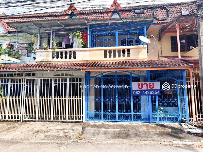 ขาย - ขายด่วนทาวเฮาส์ ตรงข้าม มอ.ว. เนื้อที่ 21 ตร.วา 2 ห้องนอน ราคา 1.98 ล้านบาท, สงขลา