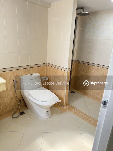 For Sale - Preecha Romklao, Bangkok