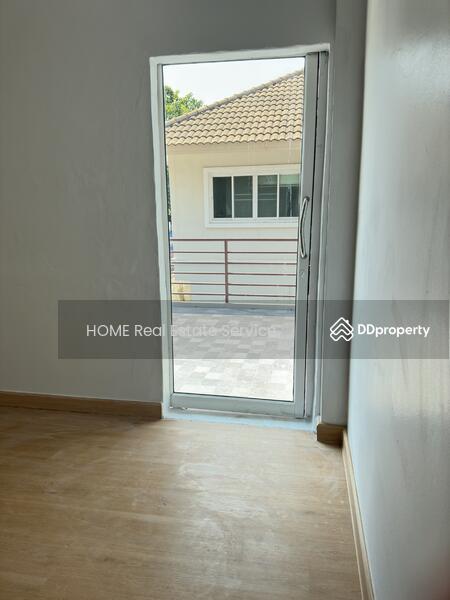 For Sale - Preecha Romklao, Bangkok