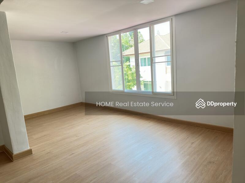 For Sale - Preecha Romklao, Bangkok