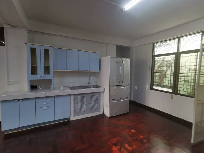Phaholyothin road around BTS Ari, Bangkok, Samsen Nai, Phaya Thai, Bangkok, 3 Bedrooms, 200 sqm, Townhouse For Rent, by ปรีชา จิตต์สมนึก, 11739541 - DDproperty.com