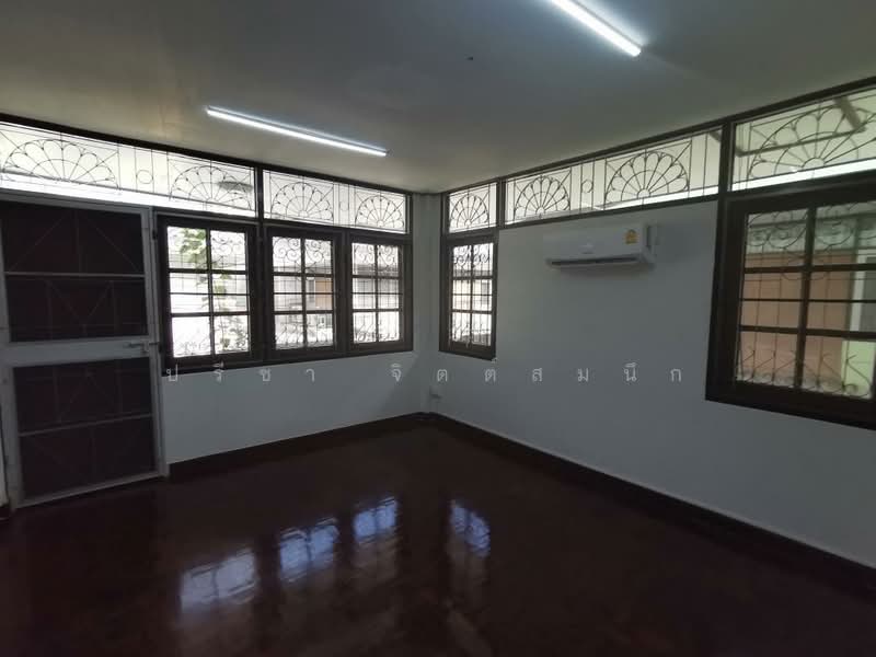 Phaholyothin road around BTS Ari, Bangkok, Samsen Nai, Phaya Thai, Bangkok, 3 Bedrooms, 200 sqm, Townhouse For Rent, by ปรีชา จิตต์สมนึก, 11739541 - DDproperty.com