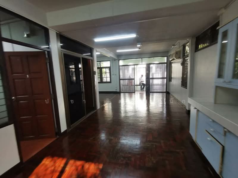 Phaholyothin road around BTS Ari, กรุงเทพ, สามเสนใน, พญาไท, กรุงเทพ, 200 ตร.ม., ทาวน์เฮ้าส์ ให้เช่า, โดย ปรีชา จิตต์สมนึก, 11739541 - DDproperty.com