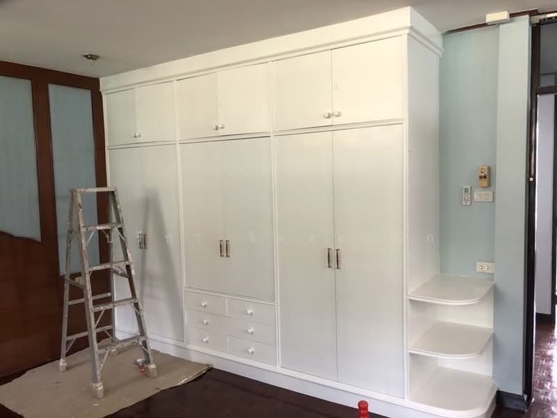 Phaholyothin road around BTS Ari, Bangkok, Samsen Nai, Phaya Thai, Bangkok, 3 Bedrooms, 200 sqm, Townhouse For Rent, by ปรีชา จิตต์สมนึก, 11739541 - DDproperty.com