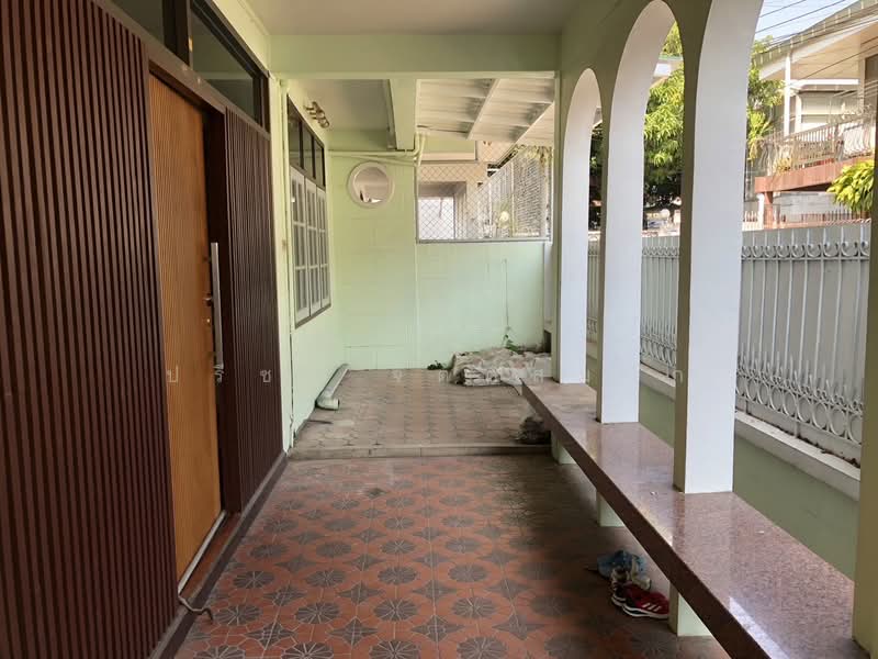 Phaholyothin road around BTS Ari, Bangkok, Samsen Nai, Phaya Thai, Bangkok, 3 Bedrooms, 200 sqm, Townhouse For Rent, by ปรีชา จิตต์สมนึก, 11739541 - DDproperty.com