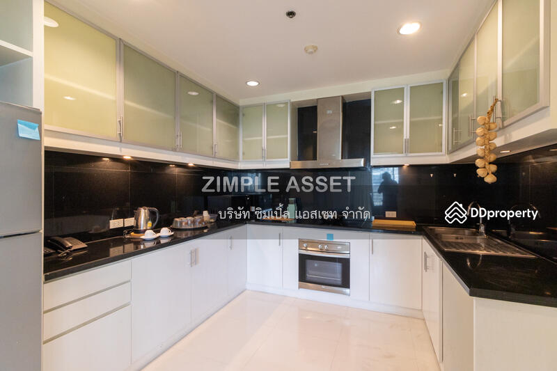 4 Bedrooms Duplex