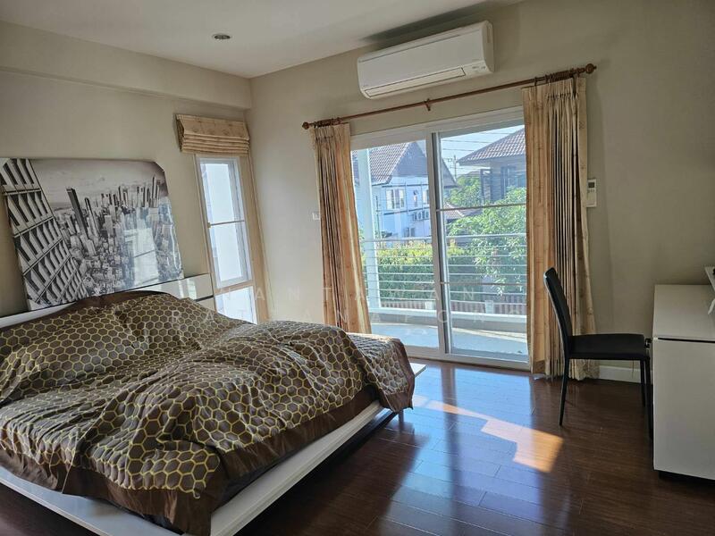 House for sale in Siriphorn donchan village, San kham pang, Chiang Mai, San Ton Pao, San Kamphaeng, Chiang Mai, 3 Bedrooms, 195 sqm, Single Detached House For Sale, by Nantawan Rattanapong, 11739932 - DDproperty.com