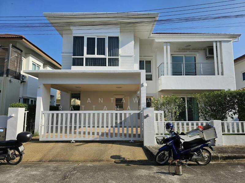 ขาย หมู่บ้าน ศิริพร ดอนจั่น ถนนสันกำแพงสายใหม่ ใกล้เมืองเชียงใหม่, เชียงใหม่, ต้นเปา, สันกำแพง, เชียงใหม่, 195 ตร.ม., บ้านเดี่ยว ขาย, โดย Nantawan Rattanapong, 11739932 - DDproperty.com