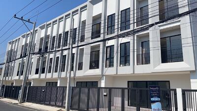 ขาย - Primero พหลโยธิน 85, ปทุมธานี