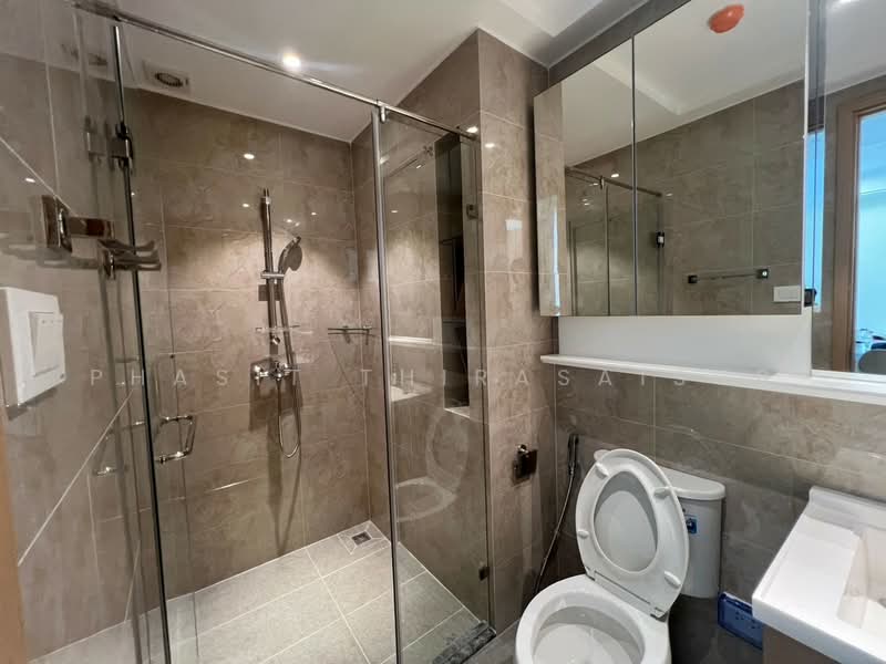 Regal Sathon-Naradhiwas, Bangkok, Naradhiwas Rajanagarindra Road, Thung Maha Mek, Sathon, Bangkok, 1 Bedroom, 36 sqm, Condo For Rent, by Phasit Thirasaisub, 11740123 - DDproperty.com