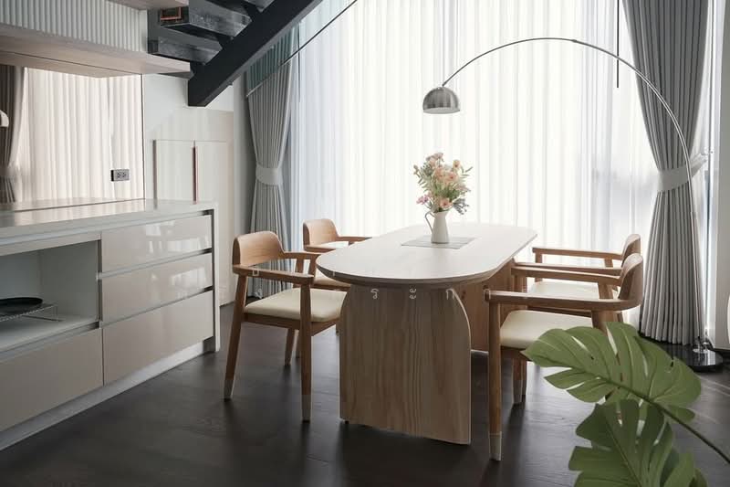 LAVIQ Sukhumvit 57, Bangkok, Soi Sukhumvit 57, Sukhumvit Road, Khlong Tan Nua, Watthana, Bangkok, 2 Bedrooms, 98 sqm, Condo For Rent, by Thanaporn Trangkatrakarn, 11740217 - DDproperty.com