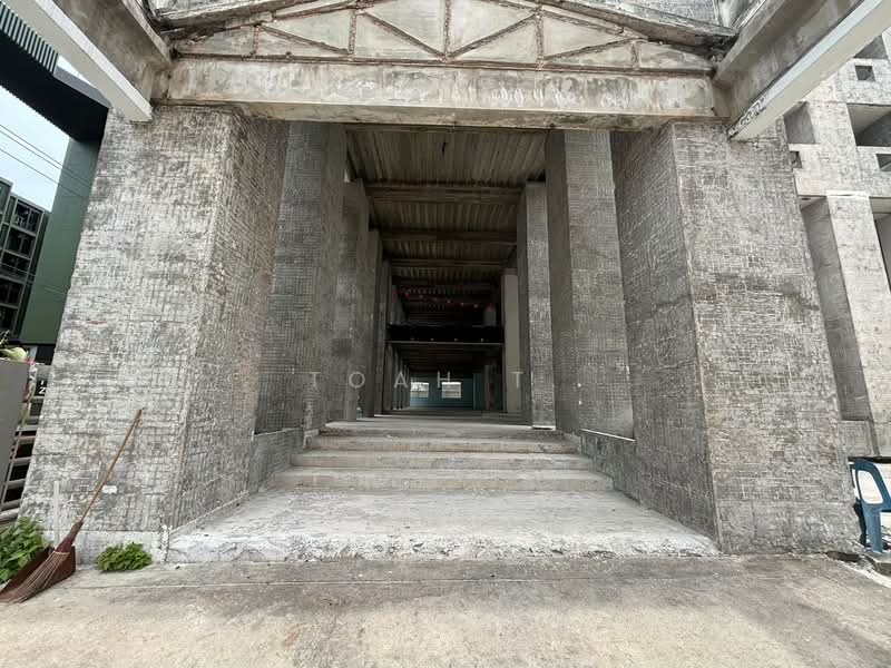 For Sale - ขายอาคาร ศรีนครินทร์ ประเวศ : Building for sale, Srinakarin, Prawet, Bangkok