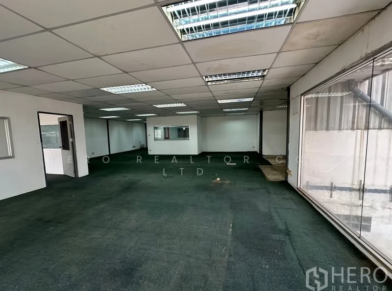 ให้เช่า - For Rent Bangkok Warehouse Phattanakan Road Suan Luang bre23480, กรุงเทพ