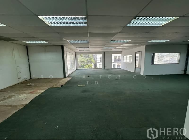 ให้เช่า - For Rent Bangkok Warehouse Phattanakan Road Suan Luang bre23480, กรุงเทพ