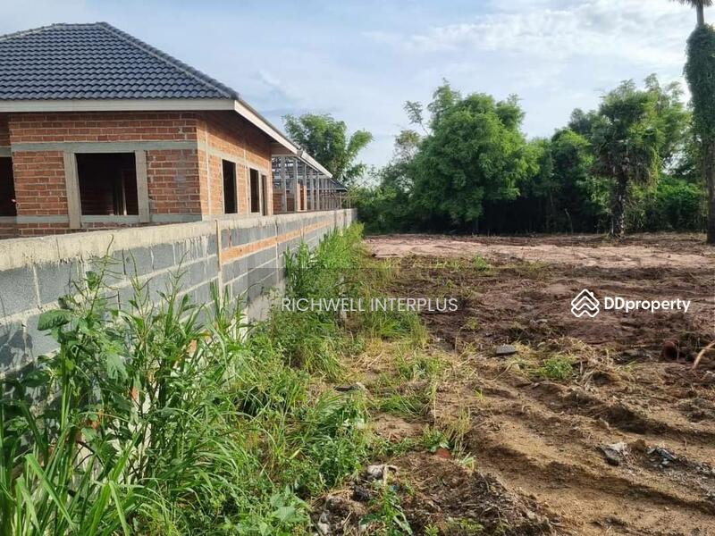 For Sale - Land for sale in Nong Mai Daeng, 269 sq m, next to Prachasuk Sai Alley Road,, Chon Buri