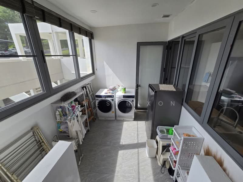 Blue Canyon Heights : บลู แคนยอน ไฮท์, ภูเก็ต, 165 หมุ่ 1 ถนนเทพกระษัตรี, ไม้ขาว, ถลาง, ภูเก็ต, 252 ตร.ม., คอนโด ขาย, โดย James Nixon, 11742295 - Laundry room off kitchen - DDproperty.com