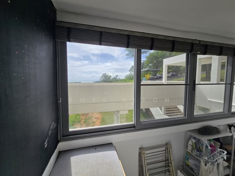 Blue Canyon Heights, Phuket, 165 Village No. 1 Thepkrasattri Road, Mai Khao, Thalang, Phuket, 3 Bedrooms, 252 sqm, Condo For Sale, by James Nixon, 11742295 - Laundry room - DDproperty.com