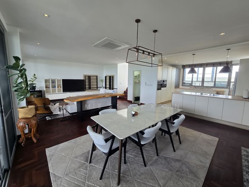 Blue Canyon Heights, Phuket, 165 Village No. 1 Thepkrasattri Road, Mai Khao, Thalang, Phuket, 3 Bedrooms, 252 sqm, Condo For Sale, by James Nixon, 11742295 - Dining room - DDproperty.com