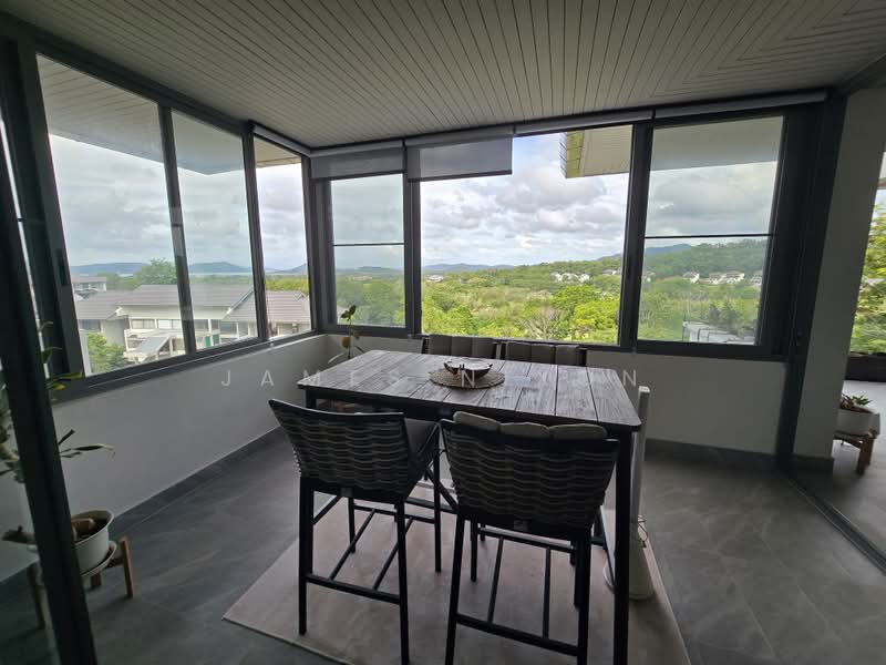 Blue Canyon Heights, Phuket, 165 Village No. 1 Thepkrasattri Road, Mai Khao, Thalang, Phuket, 3 Bedrooms, 252 sqm, Condo For Sale, by James Nixon, 11742295 - Solarium walk out from Dining room - DDproperty.com