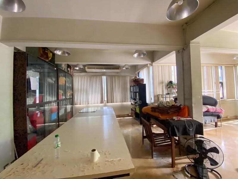 สุขุมวิท 39, Bangkok, สุขุมวิท 39, Khlong Tan Nua, Watthana, Bangkok, , 612 sqm, Shophouse For Sale, by อมรญา ทองสุข, 11743321 - DDproperty.com