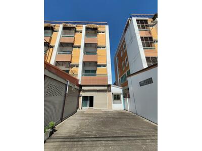 ขาย - ขายตึกแถว 4 ชั้น 1 คูหา เนื้อที่ 59.4 ตร.ว. 3 ห้องนอน 4 ห้องน้ำ 2 ห้องโถง, นนทบุรี