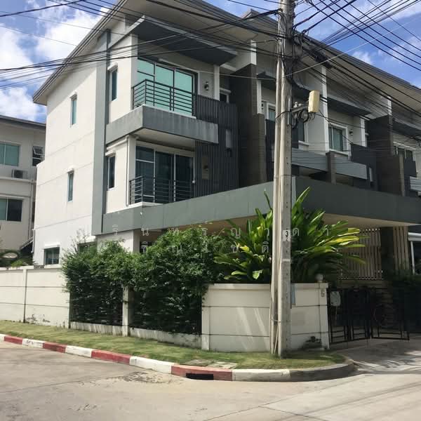 Town Avenue Rama 9, Bangkok, Soi Krungthep Kreetha 7, Hua Mak, Bang Kapi, Bangkok, 3 Bedrooms, 168 sqm, Townhouse For Rent, by ปรินทร์ญาดา ชิณโชติ, 11743674 - DDproperty.com