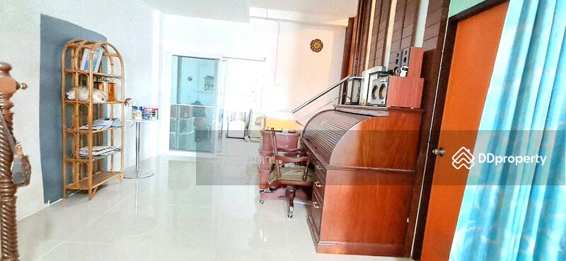 ขาย - ทำเลดี !! ใกล้สนามบินอู่ตะเภา !! ขายอาคารพาณิชย์ ต.พูลตาหลวง อ.สัตหีบ จ.ชลบุรี, ชลบุรี