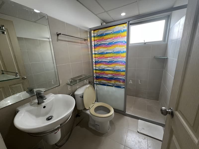 Supalai Park Khaerai-Ngamwongwan, Nonthaburi, Rattanathibet Road, Bang Kra So, Muang Nonthaburi, Nonthaburi, 1 Bedroom, 46 sqm, Condo For Rent, by Living Real Estates, 11743858 - DDproperty.com