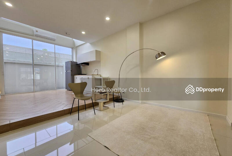 For Rent - For Sale Bangkok Home Office Nak Niwat Lad Phrao BRE20330, Bangkok
