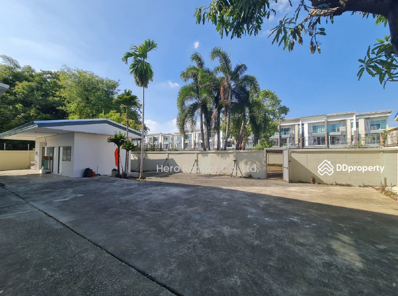 ให้เช่า - For Rent Bangkok Warehouse On Nut Suan Luang BRE20936, กรุงเทพ