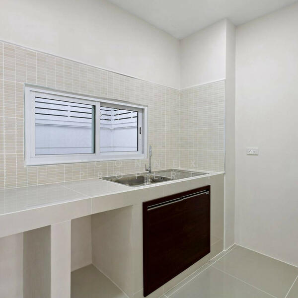 Town Plus Kaset - Nawamin, Bangkok, Klong Lamcheak Road, Nuan Chan, Bueng Kum, Bangkok, 3 Bedrooms, 145 sqm, Townhouse For Sale, by Connex Property, 11744577 - DDproperty.com