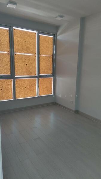 ขาย - The Ville Express Ratchayothin : เดอะวิลล์ เอ็กซ์เพรส รัชโยธิน, กรุงเทพ