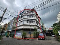 ขาย - ขาย ตึกเเถว 3 คูหา 32.6 ตร.ว. ป้อมปราบศัตรูพ่าย, กรุงเทพ
