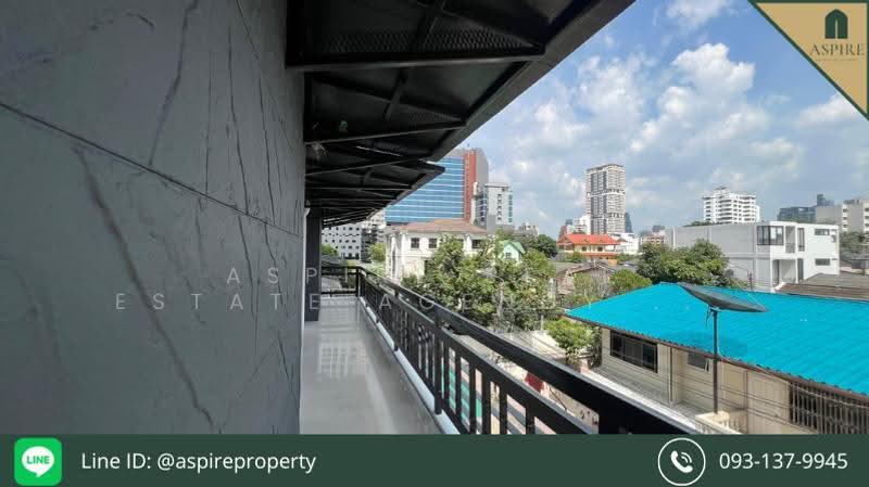 บ้านเดี่ยว 3 ชั้น ทำเลดี สุขุมวิท 26, Bangkok, Khong Tan, Khlong Toei, Bangkok, 5 Bedrooms, 264 sqm, Single Detached House For Rent, by Aspire Real Estate Agency Co., Ltd., 11745860 - DDproperty.com