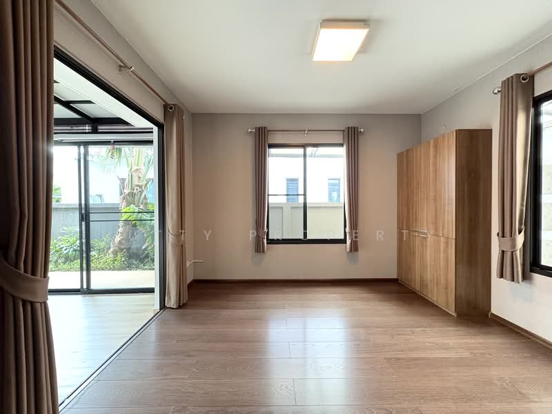 Mantana Bangna Km.7, Samut Prakan, 68 Bangna-Trad Road, Bang Kaeo, Bang Plee, Samut Prakan, 4 Bedrooms, 200 sqm, Single Detached House For Sale, by Nutty Property, 11745962 - DDproperty.com