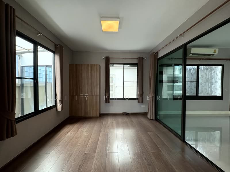 Mantana Bangna Km.7, Samut Prakan, 68 Bangna-Trad Road, Bang Kaeo, Bang Plee, Samut Prakan, 4 Bedrooms, 200 sqm, Single Detached House For Sale, by Nutty Property, 11745962 - DDproperty.com